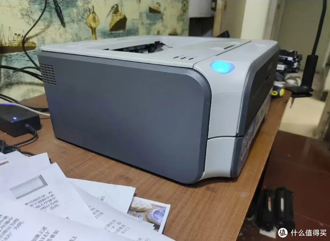 100多元的激光打印机,一分钟能打22页,分辨率还不低